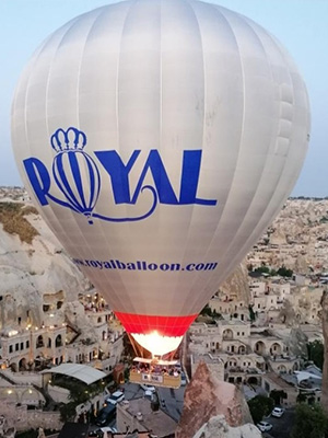 2019 Year Model Cameron Z 425 Hot Air Balloon with license code TC-BDY operated by Royal Balloon and manufactured by Lindstrand Balloons